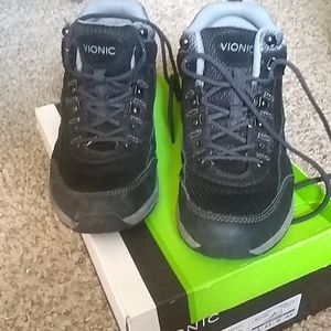 Vionic Hiking Boots